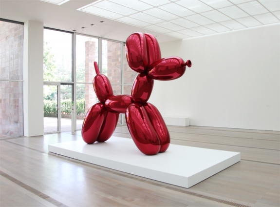 Jeff Koons&#039; Balloon Dog (Red).