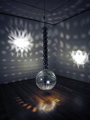 Otto Piene’s &#039;Hängende Lichtkugel (Hanging Light Ball).&#039;