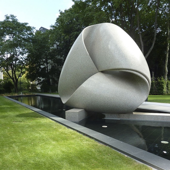 A Max Bill sculpture from the Deutsche Bank&#039;s collection.