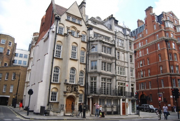 Berkeley Square, where Phillips&#039; London headquarters is located.