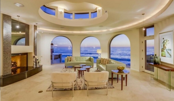 For Sale: An Oceanfront Marvel in La Jolla &amp; One of Dallas’ Most Celebrated Homes