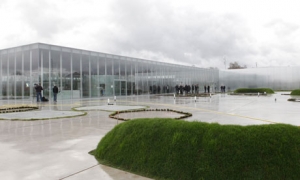 The Louvre-Lens Museum