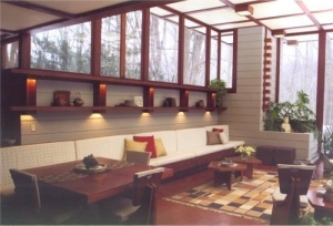 Interior of Frank Lloyd Wright&#039;s Louis Penfield House.