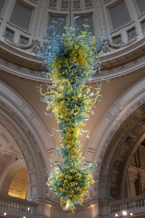 A work by Dale Chihuly at the Victoria and Albert Museum.