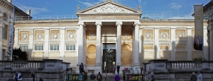 The Ashmolean Museum. 