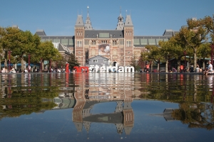 The Rembrandts will alternate between the Rijksmuseum (pictured) and the Louvre.