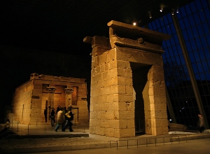 The Met&#039;s Temple of Dendur.