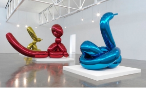 Jeff Koons installation at Gagosian Gallery, 2013.