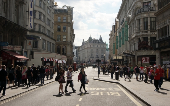 Phillips&#039; London office is in the city&#039;s Mayfair area.