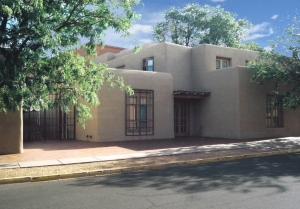 The Georgia O&#039;Keeffe Museum, Santa Fe, New Mexico.