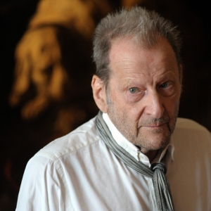 British painter Lucien Freud, dies at 88.