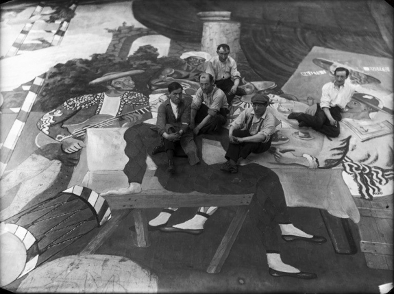 Pablo Picasso with scene painters.