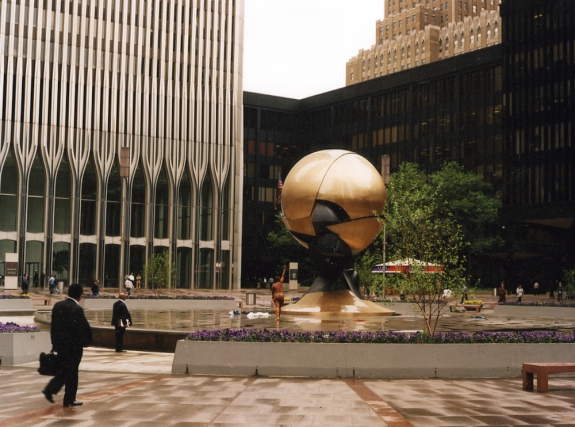Fritz Koenig&#039;s &#039;Sphere for Plaza Fountain.&#039;