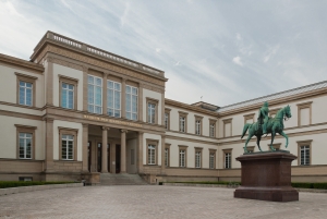 The work was in the collection of the Staatsgalerie Stuttgart.